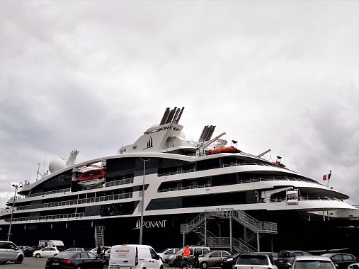 La nave da crociera francese questa mattina a Portoferraio